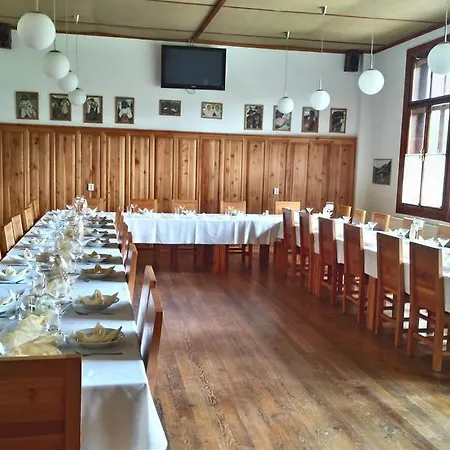 Gasthuis Manin Považská Bystrica